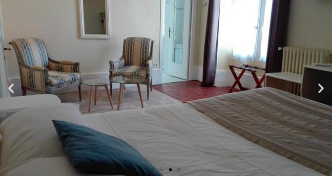 Le Grand Monarque Donzy Hotel Luaran gambar